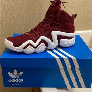Crazy 8 Adidias Original Tennis Shoe Size 8